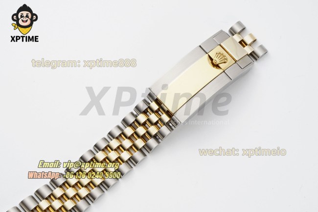 GMT Master II 126713 GRNR 40mm QF Black/Dot on Jub YG/SS Bracelet VR3285 GMT Master II 126713 GRNR 40mm QF Black/Dot on Jub YG/SS Bracelet VR3285