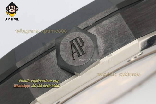 Royal Oak 15500 41mm THBF Gray/Stick on SS/CER Bracelet Royal Oak 15500 41mm THBF Gray/Stick on SS/CER Bracelet