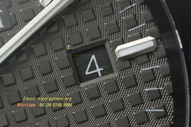Royal Oak 15500 41mm THBF Gray/Stick on SS/CER Bracelet Royal Oak 15500 41mm THBF Gray/Stick on SS/CER Bracelet