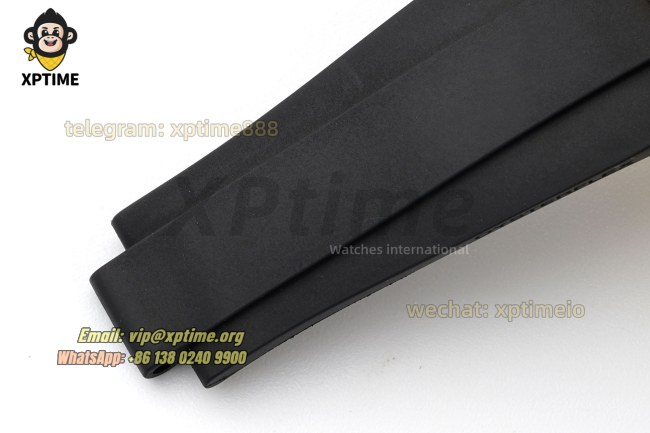 Daytona 126518 40mm THBF YG Black/Stick on YG/RU Strap SH4131 Super Clone Daytona 126518 40mm THBF YG Black/Stick on YG/RU Strap SH4131 Super Clone