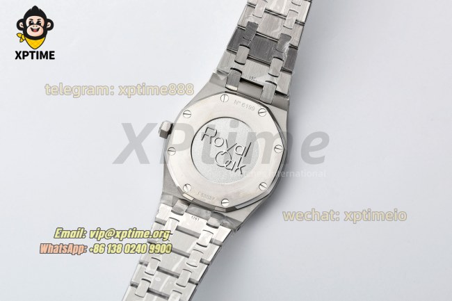 Royal Oak Ladies 67650 33mm ZF White/Stick on SS/SS Bracelet Swiss Quartz Royal Oak Ladies 67650 33mm ZF White/Stick on SS/SS Bracelet Swiss Quartz