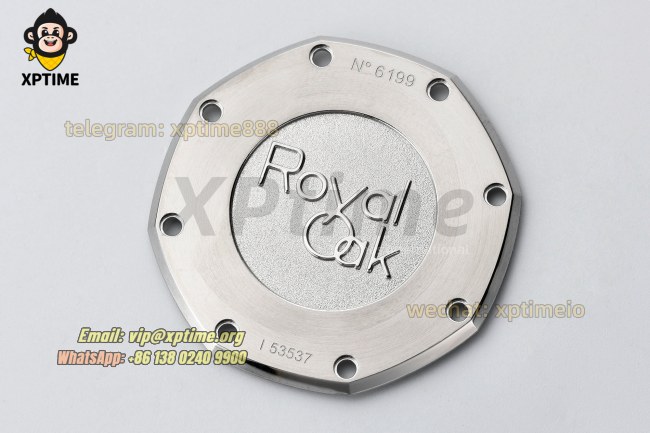 Royal Oak Ladies 67650 33mm ZF White/Stick on SS/SS Bracelet Swiss Quartz Royal Oak Ladies 67650 33mm ZF White/Stick on SS/SS Bracelet Swiss Quartz