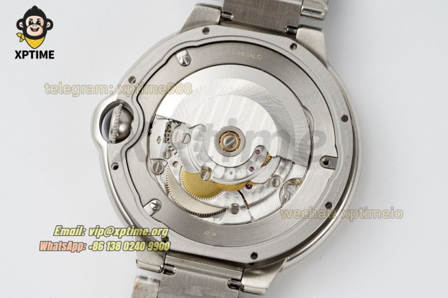 Ballon Bleu De Cartier 42mm V6F White/Roman on SS/SS Bracelet Quartz Ballon Bleu De Cartier 42mm V6F White/Roman on SS/SS Bracelet Quartz