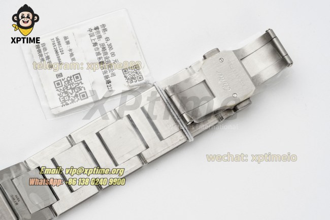 Ballon Bleu De Cartier 42mm V6F White/Roman on SS/SS Bracelet Quartz Ballon Bleu De Cartier 42mm V6F White/Roman on SS/SS Bracelet Quartz