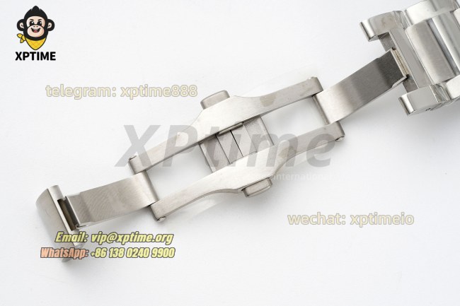 Ballon Bleu De Cartier 42mm V6F White/Roman on SS/SS Bracelet Quartz Ballon Bleu De Cartier 42mm V6F White/Roman on SS/SS Bracelet Quartz