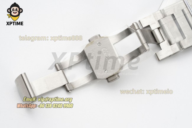 Ballon Bleu De Cartier 42mm V6F White/Roman on SS/SS Bracelet Quartz Ballon Bleu De Cartier 42mm V6F White/Roman on SS/SS Bracelet Quartz