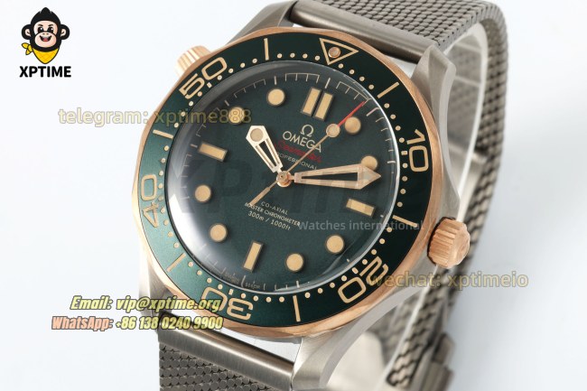 Seamaster 300m 2024 42mm VSF Green/Dot on TI/TI Bracelet A8806 Seamaster 300m 2024 42mm VSF Green/Dot on TI/TI Bracelet A8806