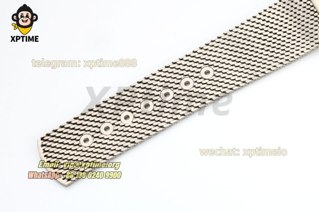 Seamaster 300m 2024 42mm VSF Green/Dot on TI/TI Bracelet A8806 Seamaster 300m 2024 42mm VSF Green/Dot on TI/TI Bracelet A8806