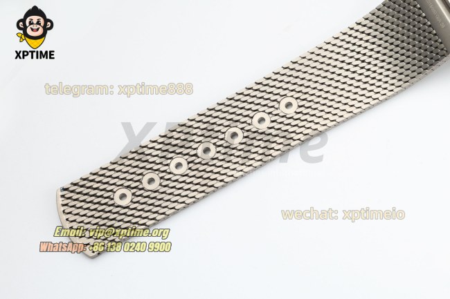 Seamaster 300m 2024 42mm VSF Green/Dot on TI/TI Bracelet A8806 Seamaster 300m 2024 42mm VSF Green/Dot on TI/TI Bracelet A8806