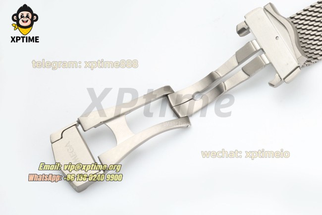 Seamaster 300m 2024 42mm VSF Green/Dot on TI/TI Bracelet A8806 Seamaster 300m 2024 42mm VSF Green/Dot on TI/TI Bracelet A8806
