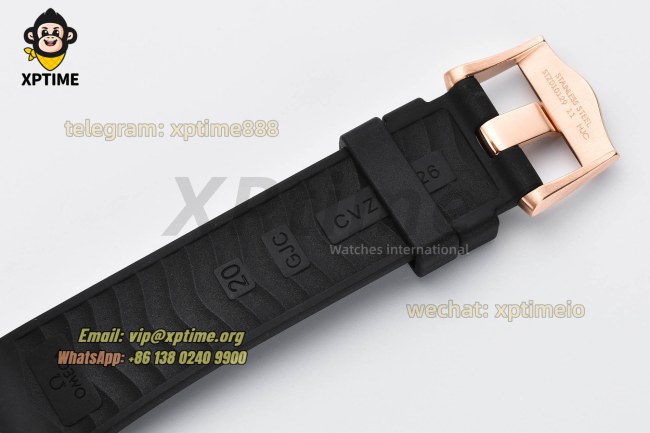 Seamaster 300M 42mm VSF Black/Dot on RG/RU Strap A8801 Seamaster 300M 42mm VSF Black/Dot on RG/RU Strap A8801
