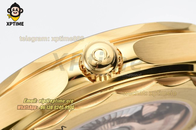 Seamaster 300M 42mm VSF Black/Dot on YG/RU Strap A8801 Seamaster 300M 42mm VSF Black/Dot on YG/RU Strap A8801