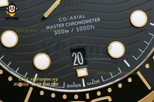 Seamaster 300M 42mm VSF Black/Dot on YG/RU Strap A8801 Seamaster 300M 42mm VSF Black/Dot on YG/RU Strap A8801