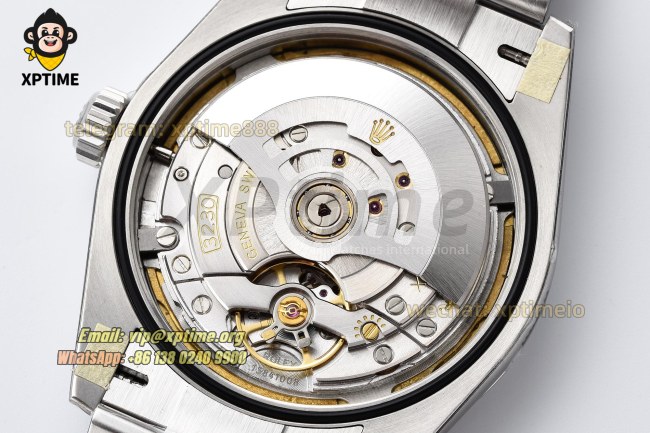 Airking 126900 40mm VSF Black/Numeral on SS Bracelet VS3230 Super Clone Airking 126900 40mm VSF Black/Numeral on SS Bracelet VS3230 Super Clone