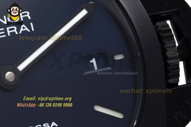 Luminor Luna Rossa PAM1408 40mm VSF Blue/Stick Numeral on DLC/NY Strap VSF P900 Luminor Luna Rossa PAM1408 40mm VSF Blue/Stick Numeral on DLC/NY Strap VSF P900