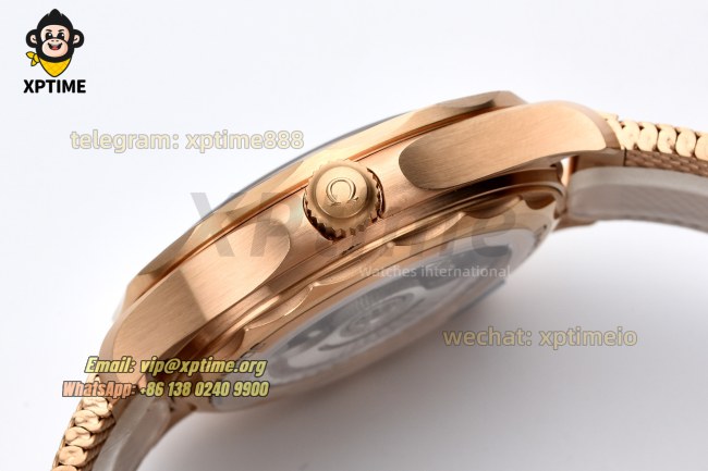Seamaster 300m 2025 42mm VSF Black/Dot on RG/RG Bracelet A8806 Seamaster 300m 2025 42mm VSF Black/Dot on RG/RG Bracelet A8806