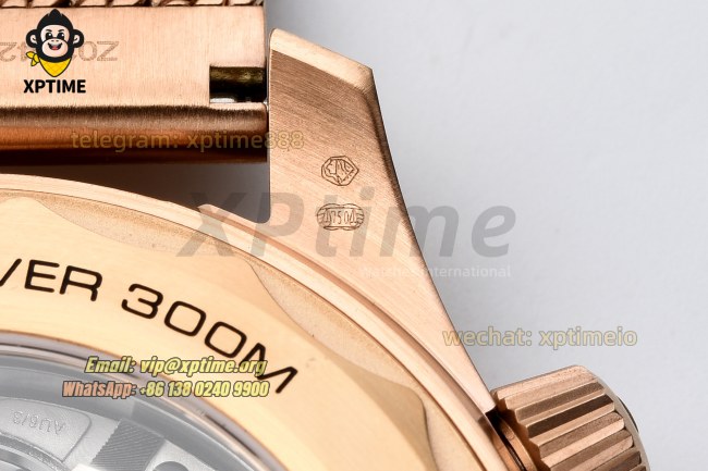 Seamaster 300m 2025 42mm VSF Black/Dot on RG/RG Bracelet A8806 Seamaster 300m 2025 42mm VSF Black/Dot on RG/RG Bracelet A8806