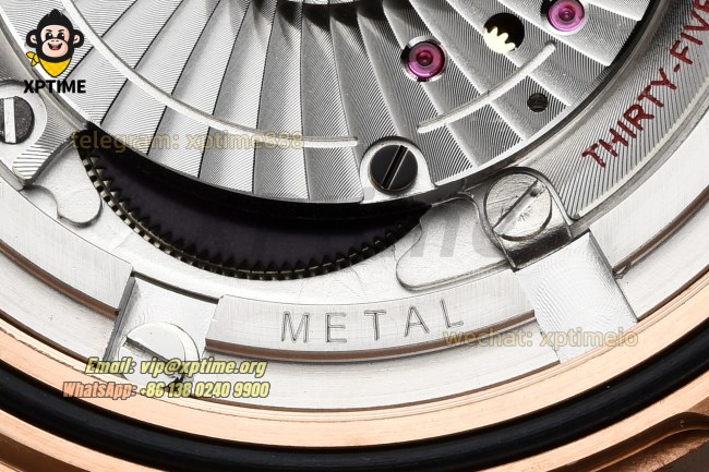 Seamaster 300m 2025 42mm VSF Black/Dot on RG/RG Bracelet A8806 Seamaster 300m 2025 42mm VSF Black/Dot on RG/RG Bracelet A8806