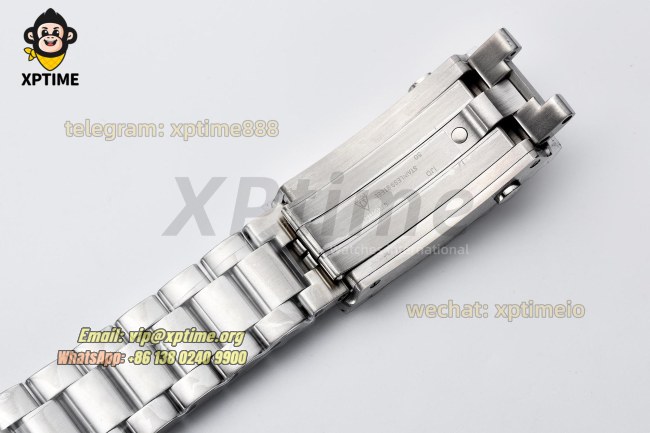 Planet Ocean 600M 43.5mm VSF Blue/Sticks & Numerals on SS/SS Bracelet A8900 Planet Ocean 600M 43.5mm VSF Blue/Sticks & Numerals on SS/SS Bracelet A8900