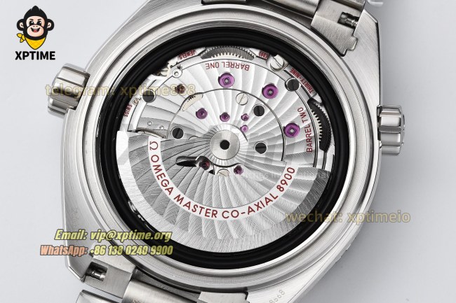 Planet Ocean 600M 43.5mm VSF Blue/Sticks & Numerals on SS/SS Bracelet A8900 Planet Ocean 600M 43.5mm VSF Blue/Sticks & Numerals on SS/SS Bracelet A8900