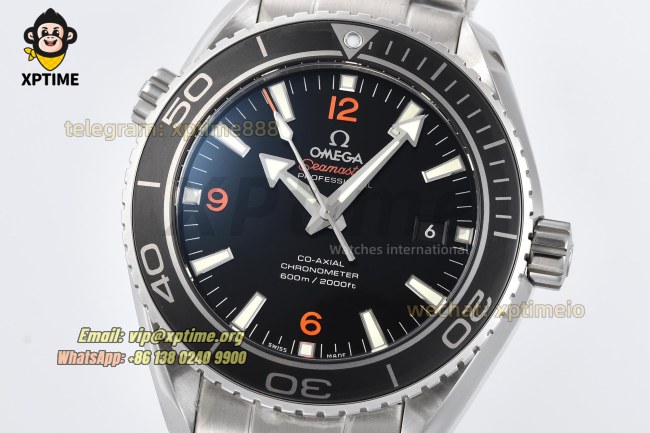 Planet Ocean 600M 43.5mm VSF Black/Stick Numerals on SS/SS Bracelet A8605 Planet Ocean 600M 43.5mm VSF Black/Stick Numerals on SS/SS Bracelet A8605