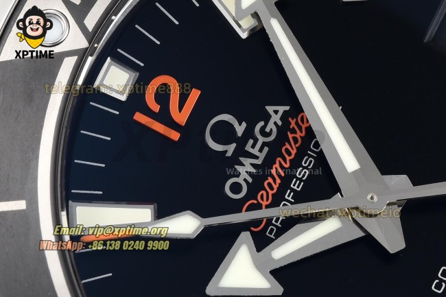 Planet Ocean 600M 43.5mm VSF Black/Stick Numerals on SS/SS Bracelet A8605 Planet Ocean 600M 43.5mm VSF Black/Stick Numerals on SS/SS Bracelet A8605