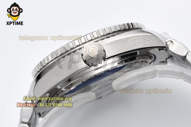 Planet Ocean GMT 43.5mm VSF Blue/Sticks & Numerals on SS/SS Bracelet A8605 Planet Ocean GMT 43.5mm VSF Blue/Sticks & Numerals on SS/SS Bracelet A8605