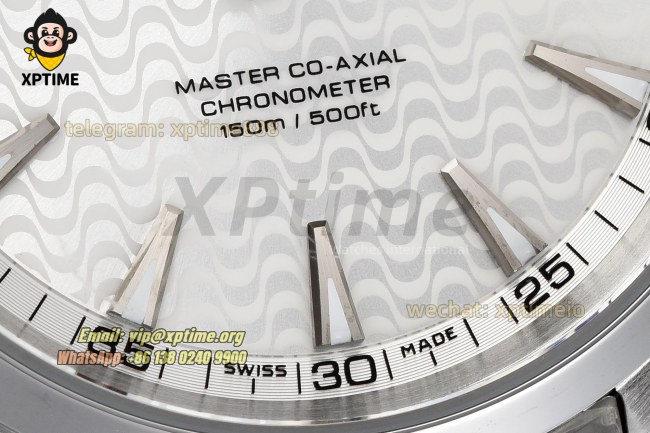Aqua Terra 150M 41mm VSF Silver/Stick on SS/SS Bracelet A8500 Aqua Terra 150M 41mm VSF Silver/Stick on SS/SS Bracelet A8500