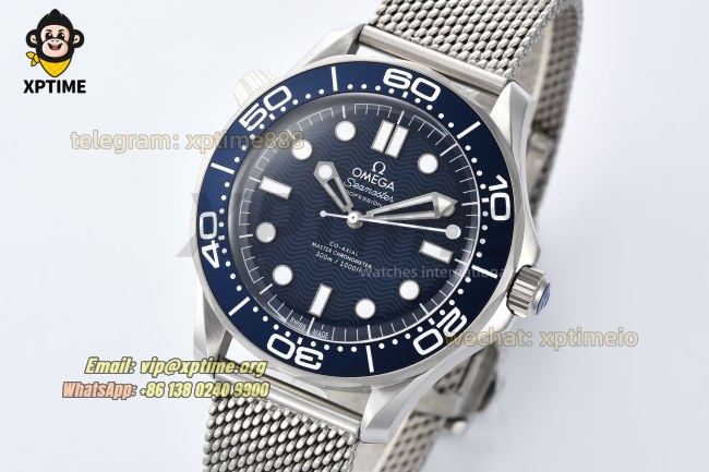 Seamaster 300M 42mm VSF Blue/Dot on SS/SS Bracelet A8806 Seamaster 300M 42mm VSF Blue/Dot on SS/SS Bracelet A8806