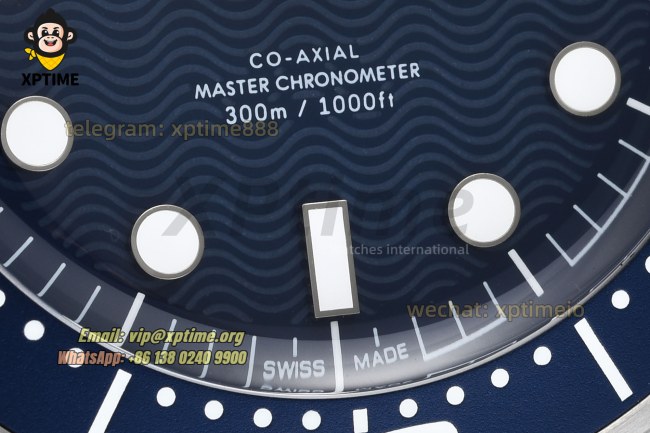 Seamaster 300M 42mm VSF Blue/Dot on SS/SS Bracelet A8806 Seamaster 300M 42mm VSF Blue/Dot on SS/SS Bracelet A8806