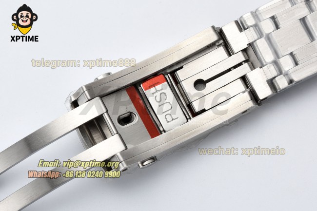 Seamaster 300M 42mm VSF Blue/Dot on SS/SS Bracelet A8800 Seamaster 300M 42mm VSF Blue/Dot on SS/SS Bracelet A8800