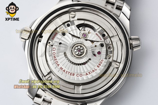 Seamaster 300M 42mm VSF Black/Dot on SS/SS Bracelet A8806 Seamaster 300M 42mm VSF Black/Dot on SS/SS Bracelet A8806