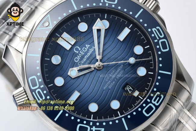 Seamaster 300M 42mm VSF Blue/Dot on SS/SS Bracelet A8800 Seamaster 300M 42mm VSF Blue/Dot on SS/SS Bracelet A8800