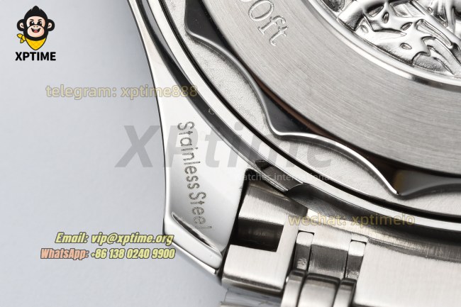 Seamaster 300M 42mm VSF Blue/Dot on SS/SS Bracelet A8800 Seamaster 300M 42mm VSF Blue/Dot on SS/SS Bracelet A8800