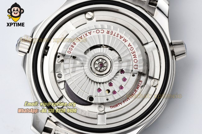 Seamaster 300M 42mm VSF Blue/Dot on SS/SS Bracelet A8800 Seamaster 300M 42mm VSF Blue/Dot on SS/SS Bracelet A8800