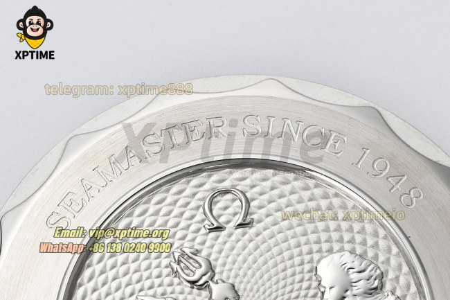 Seamaster 300M 42mm VSF Blue/Dot on SS/SS Bracelet A8800 Seamaster 300M 42mm VSF Blue/Dot on SS/SS Bracelet A8800