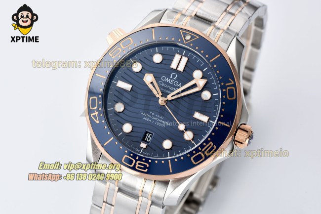 Seamaster 300M 42mm VSF Blue/Dot on RG/SS Bracelet A8800 Seamaster 300M 42mm VSF Blue/Dot on RG/SS Bracelet A8800