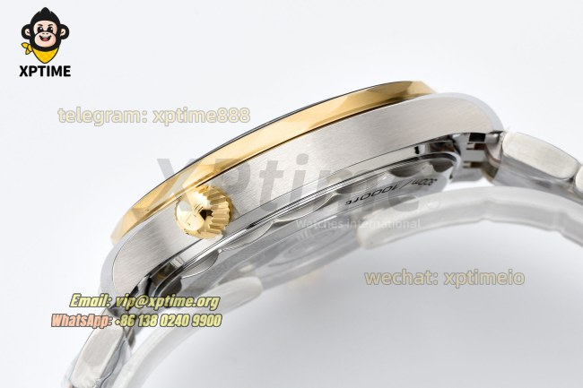Seamaster 300M 42mm VSF Black/Dot on YG/SS Bracelet A8800 Seamaster 300M 42mm VSF Black/Dot on YG/SS Bracelet A8800