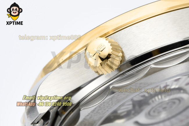 Seamaster 300M 42mm VSF Blue/Dot on YG/SS Bracelet A8800 Seamaster 300M 42mm VSF Blue/Dot on YG/SS Bracelet A8800