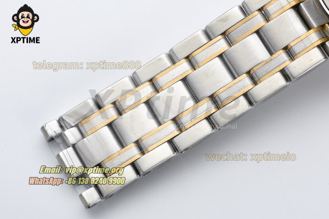 Seamaster 300M 42mm VSF Black/Dot on YG/SS Bracelet A8800 Seamaster 300M 42mm VSF Black/Dot on YG/SS Bracelet A8800