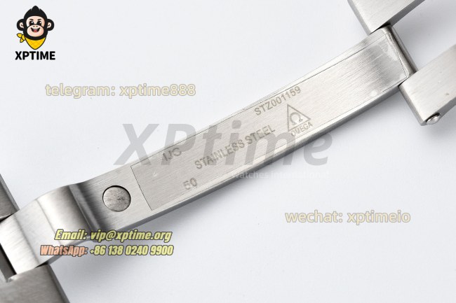 Seamaster 300M 42mm VSF Black/Dot on YG/SS Bracelet A8800 Seamaster 300M 42mm VSF Black/Dot on YG/SS Bracelet A8800