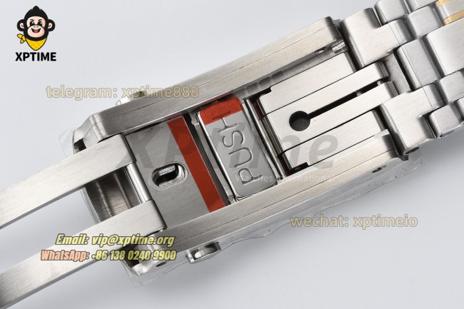 Seamaster 300M 42mm VSF Black/Dot on YG/SS Bracelet A8800 Seamaster 300M 42mm VSF Black/Dot on YG/SS Bracelet A8800