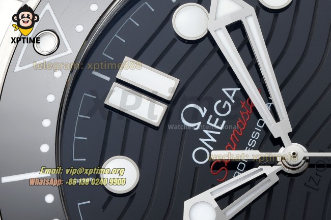 Seamaster 300M 42mm VSF Black/Dot on SS/SS Bracelet A8800 Seamaster 300M 42mm VSF Black/Dot on SS/SS Bracelet A8800