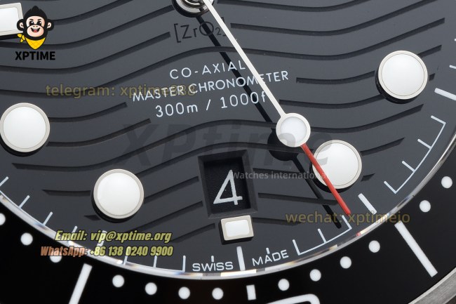 Seamaster 300M 42mm VSF Black/Dot on SS/SS Bracelet A8800 Seamaster 300M 42mm VSF Black/Dot on SS/SS Bracelet A8800
