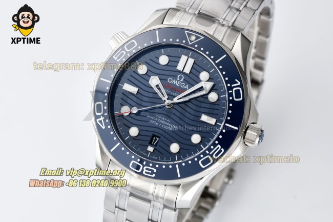 Seamaster 300M 42mm VSF Blue/Dot on SS/SS Bracelet A8800 Seamaster 300M 42mm VSF Blue/Dot on SS/SS Bracelet A8800