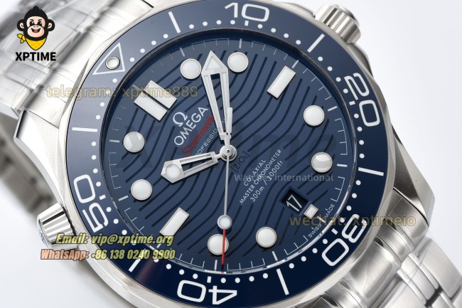 Seamaster 300M 42mm VSF Blue/Dot on SS/SS Bracelet A8800 Seamaster 300M 42mm VSF Blue/Dot on SS/SS Bracelet A8800