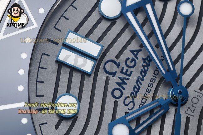 Seamaster 300M 42mm VSF Gray/Dot on SS/SS Bracelet A8800 Seamaster 300M 42mm VSF Gray/Dot on SS/SS Bracelet A8800