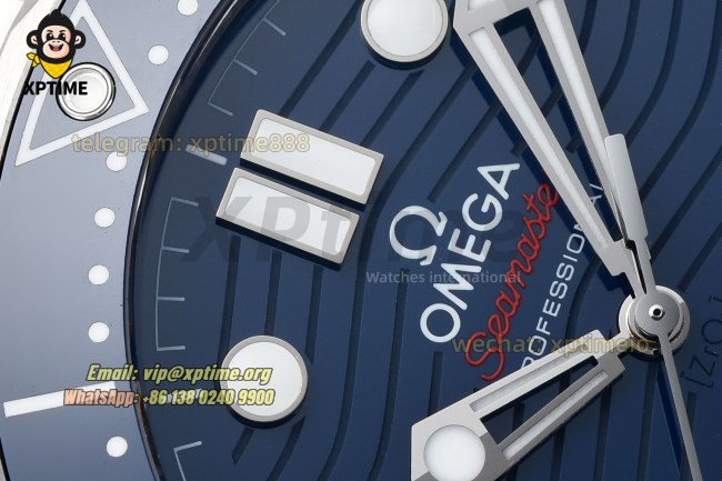 Seamaster 300M 42mm VSF Blue/Dot on SS/SS Bracelet A8800 Seamaster 300M 42mm VSF Blue/Dot on SS/SS Bracelet A8800