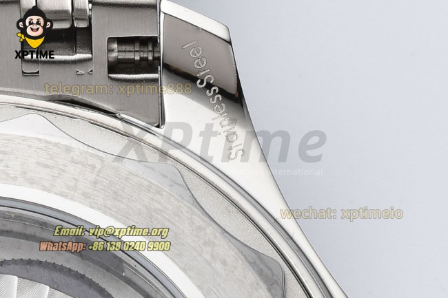 Seamaster 300M 42mm VSF Blue/Dot on SS/SS Bracelet A8800 Seamaster 300M 42mm VSF Blue/Dot on SS/SS Bracelet A8800