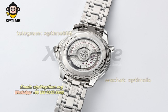 Seamaster 300M 42mm VSF Blue/Dot on SS/SS Bracelet A8800 Seamaster 300M 42mm VSF Blue/Dot on SS/SS Bracelet A8800
